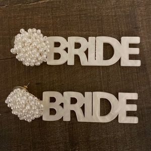BRIDE Pearl Earrings